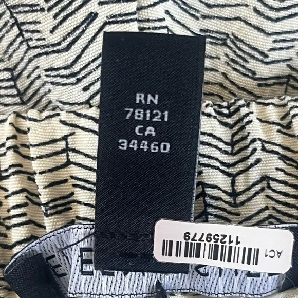 Eileen Fisher Wide Leg Crop Pants Women M Broken Chevron Tencel Ivory Black $238 - Picture 7 of 8